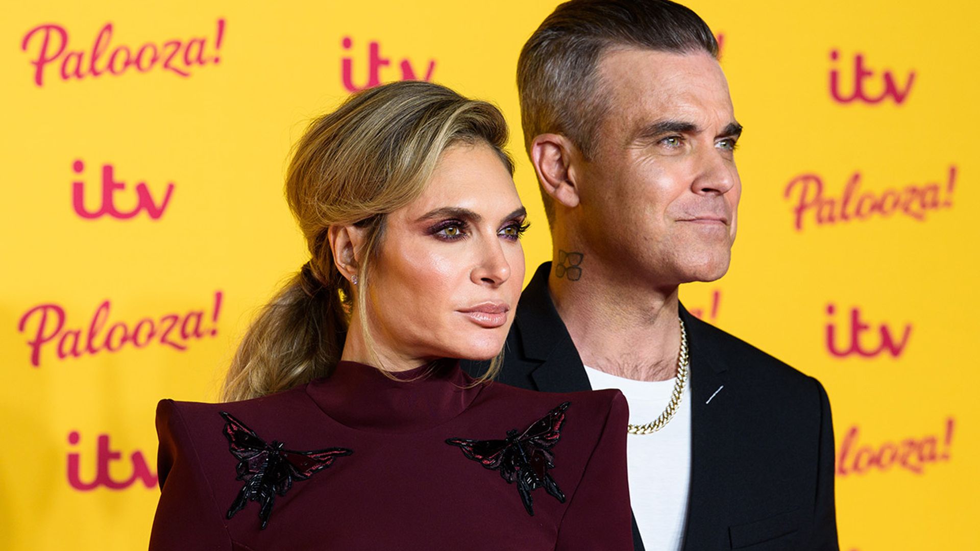 Robbie Williams is floored by wife Ayda Field's incredible flexibility