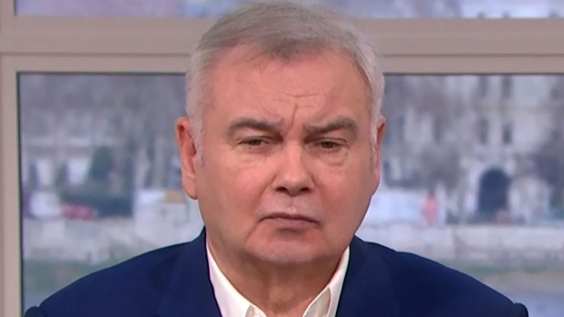 Eamonn Holmes shocks fans with Covid diagnosis despite being 'double jabbed'