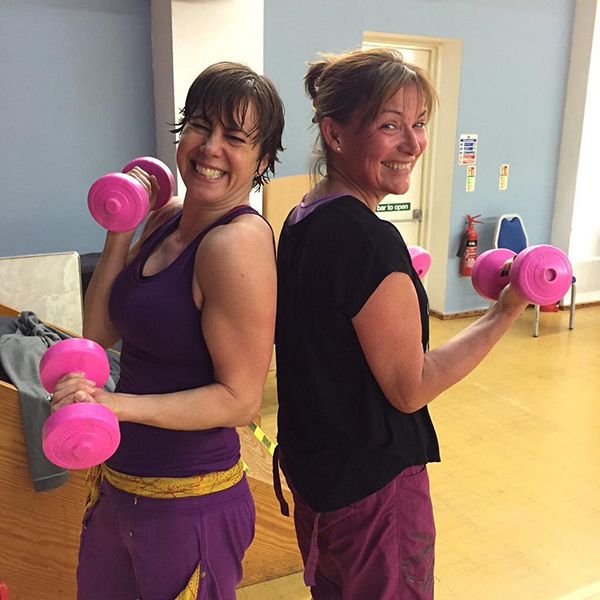 lorraine-kelly-lifting-weights