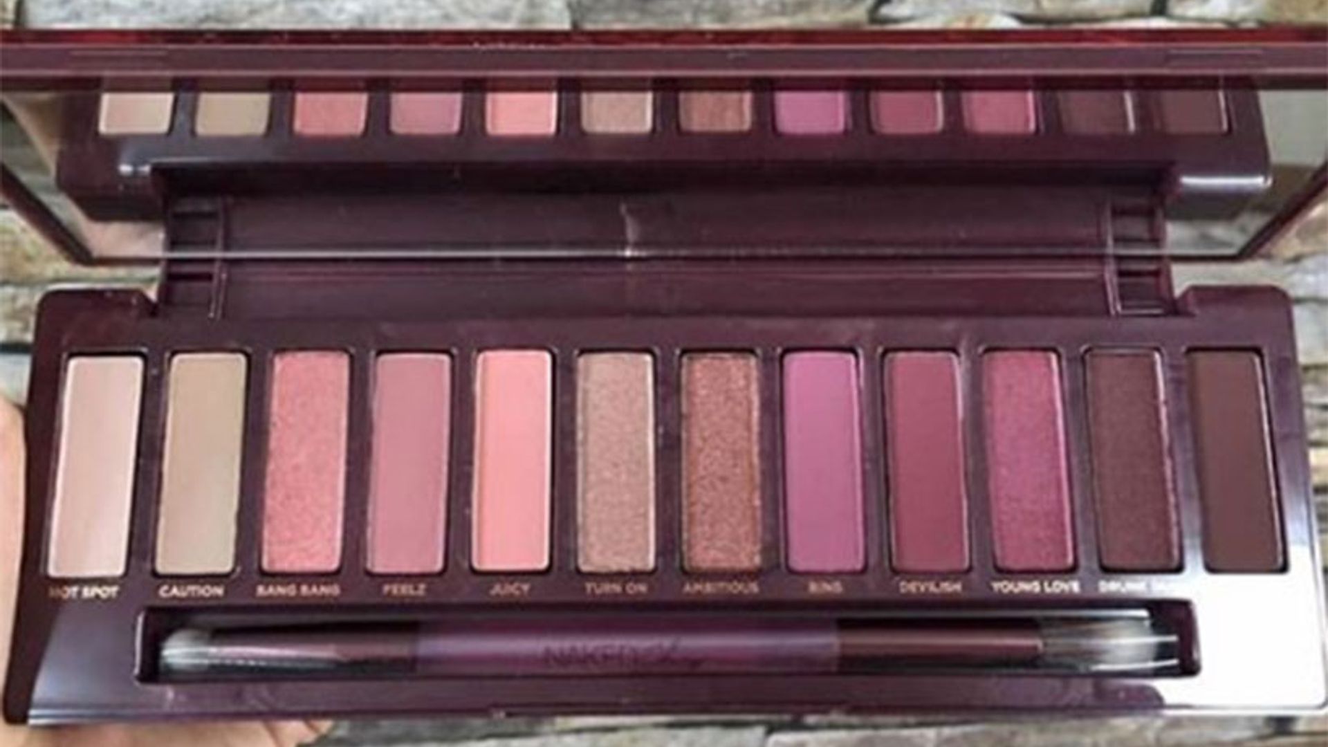 Urban Decay Naked Cherry Eyeshadow Palette Review & Swatches