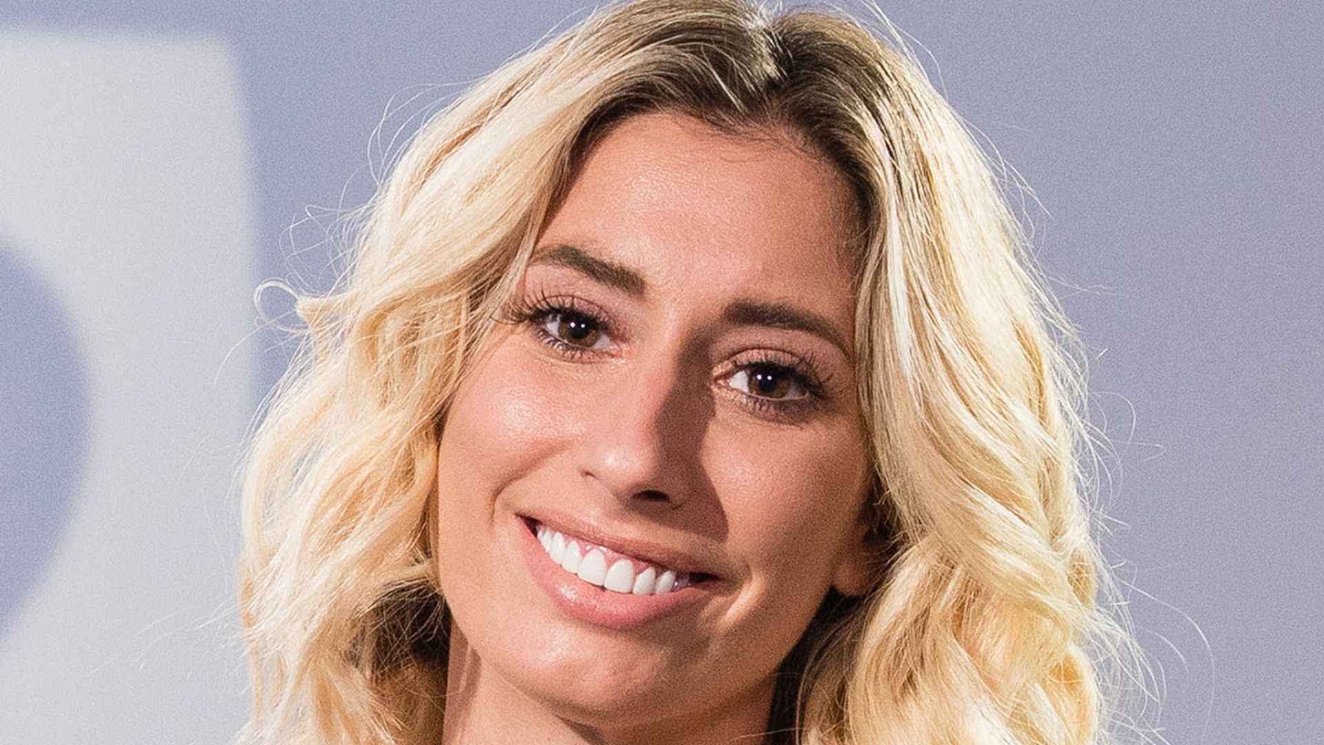 stacey-solomon-smiles-for-camera-