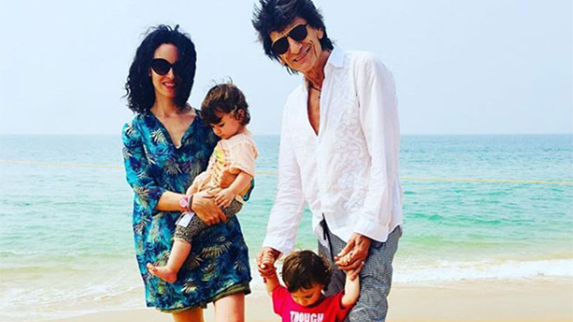 This is how Ronnie Wood's twins are helping their dad prepare for upcoming Rolling Stones concert