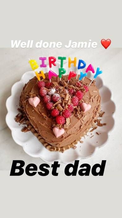 jamie-oliver-daughter-petal-birthday-cake
