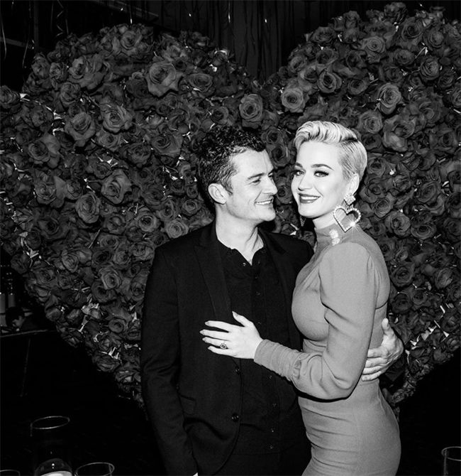 Katy Perry shares a 'sneak peek' of her baby girl's ...
