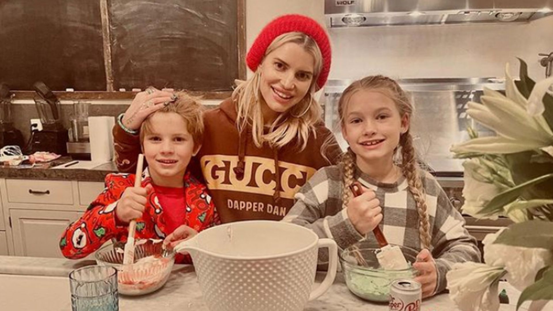 Jessica Simpson's photo of her children at home sparks same reaction from fans