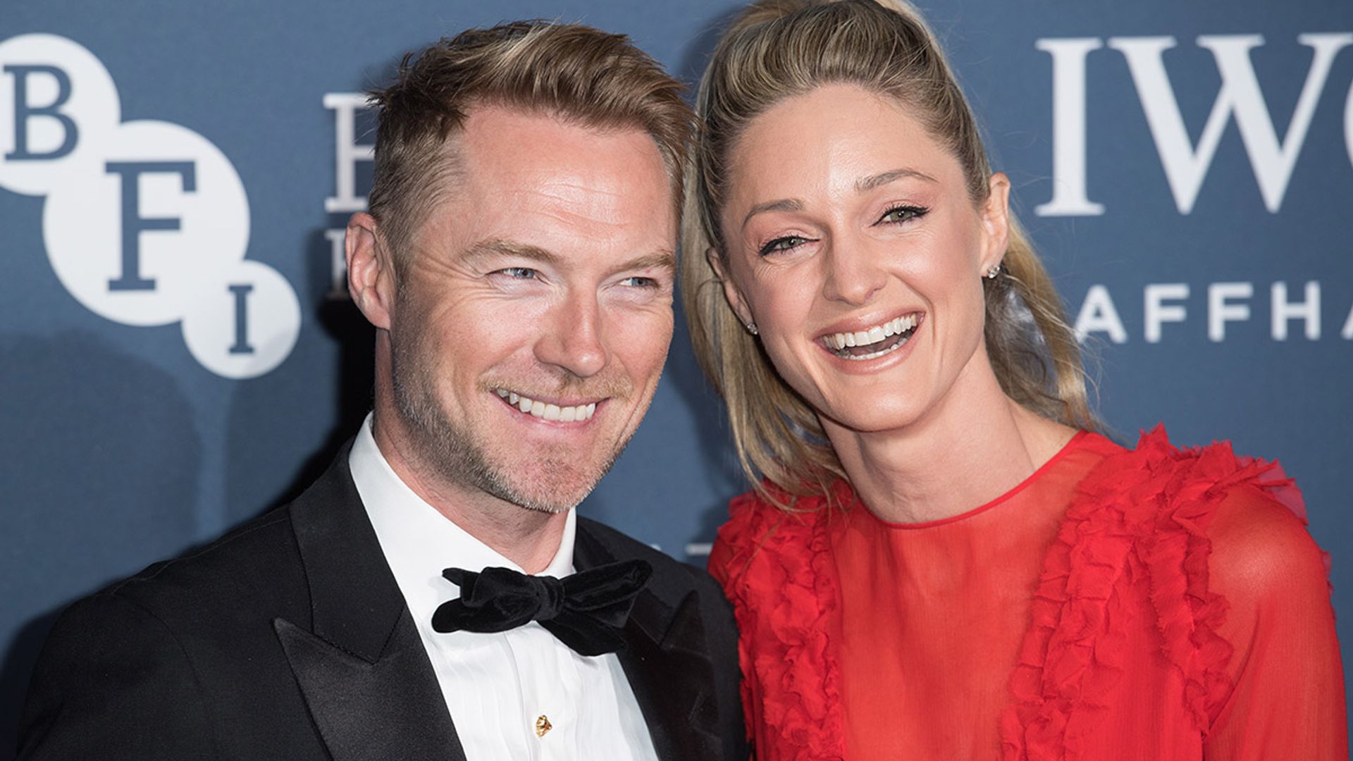 Storm Keating stuns fans with gorgeous beachside photo with her children
