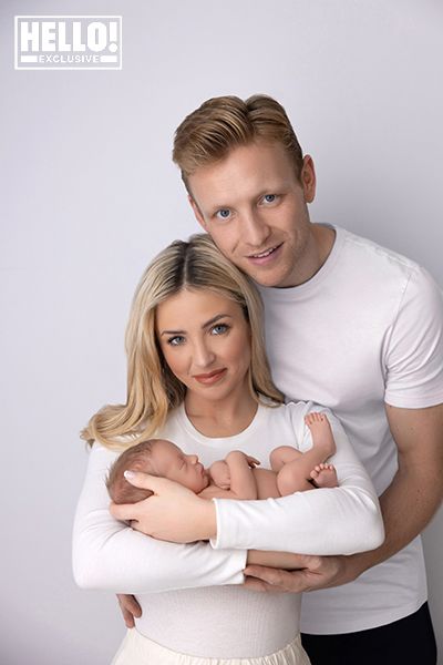 josh-wright-baby-and-wife
