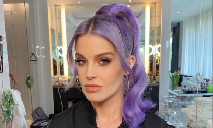 Kelly Osbourne shares incredibly rare photo of her baby bump – and WOW!