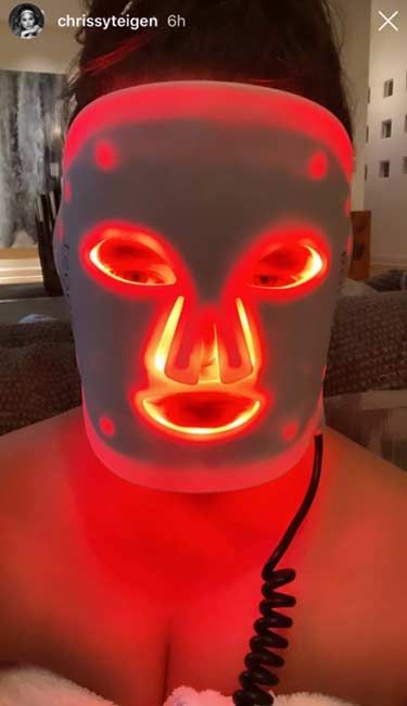 light-salon-mask