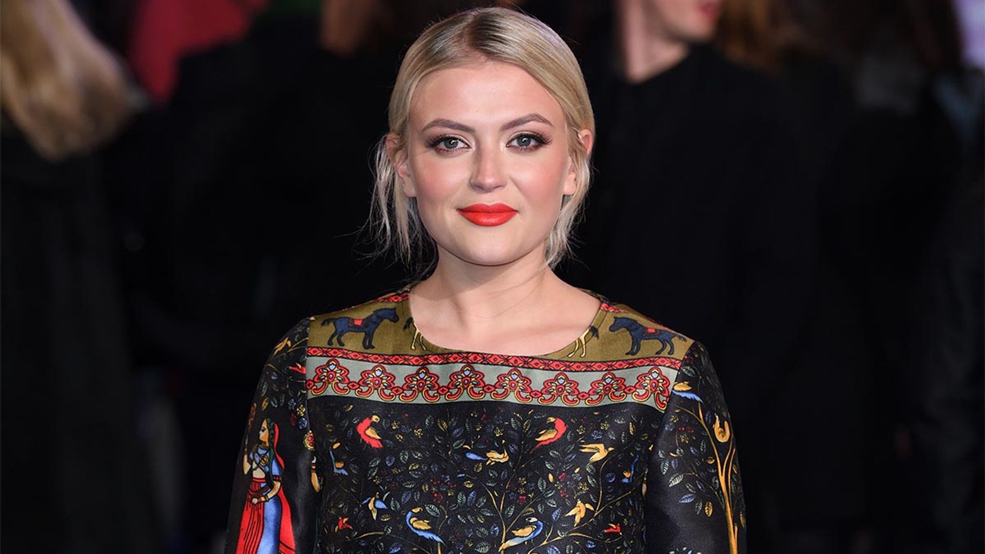 Lucy-Fallon-Mary-Poppins-premiere