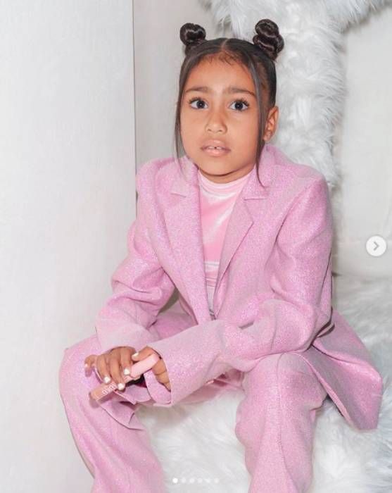 Kim Kardashian Shares Glimpse Inside Daughter North S Bedroom Complete With Incredible Butterfly Bed Hello