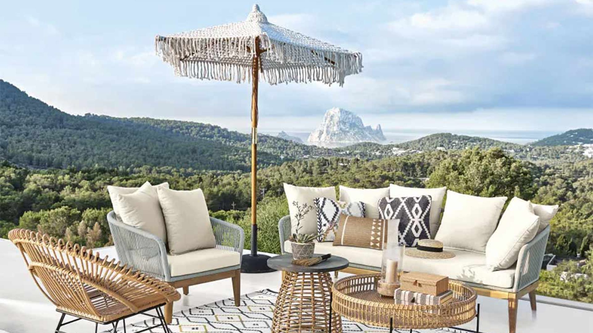 10 parasols for the garden that will elevate your outdoor space