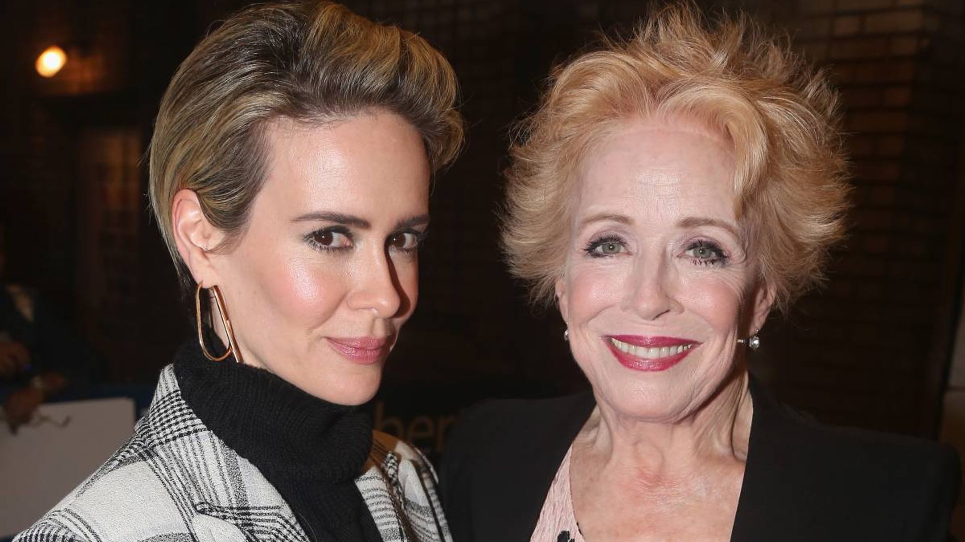 Sarah Paulson's unique living situation with Holland Taylor revealed
