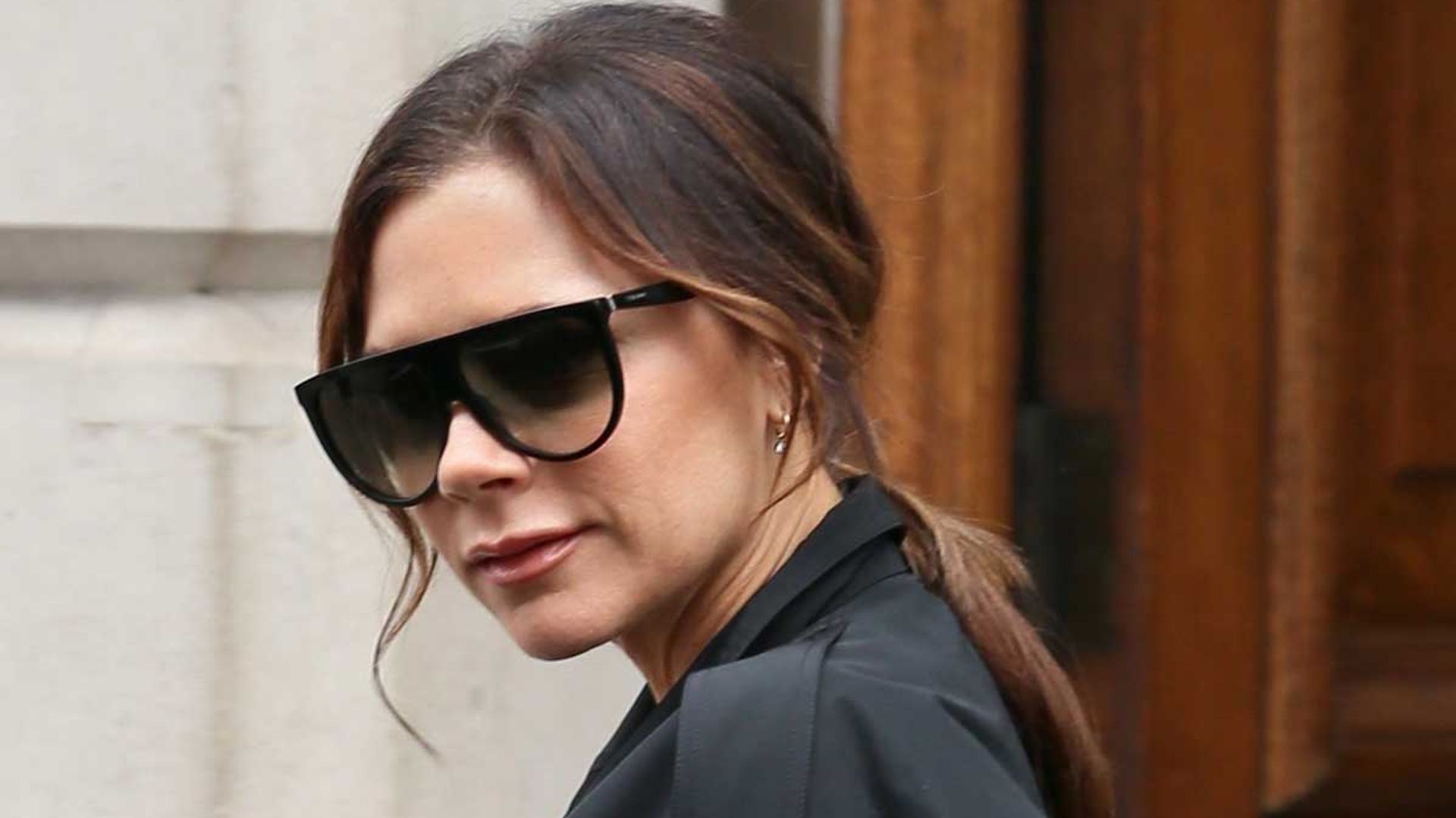 Victoria Beckham asks fans for advice following orchard mishap at Cotswolds estate