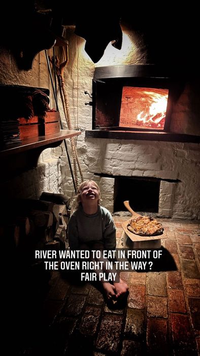 Jamie-Oliver-river-pizza-oven