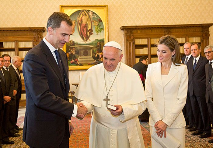 pope visit spain