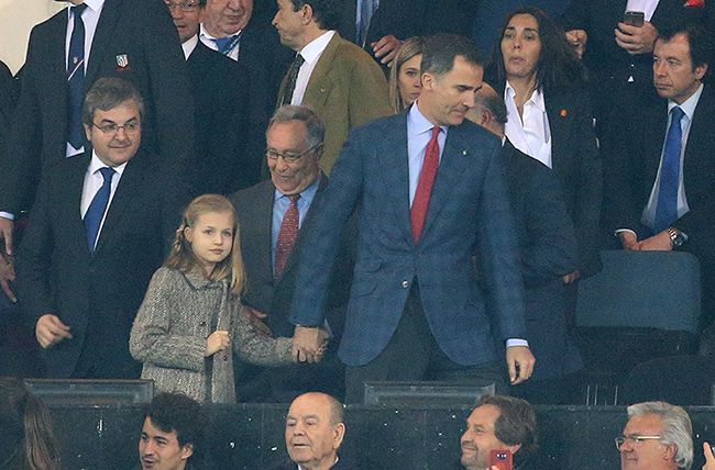 King Felipe takes his daughter Princess Leonor to her first football game