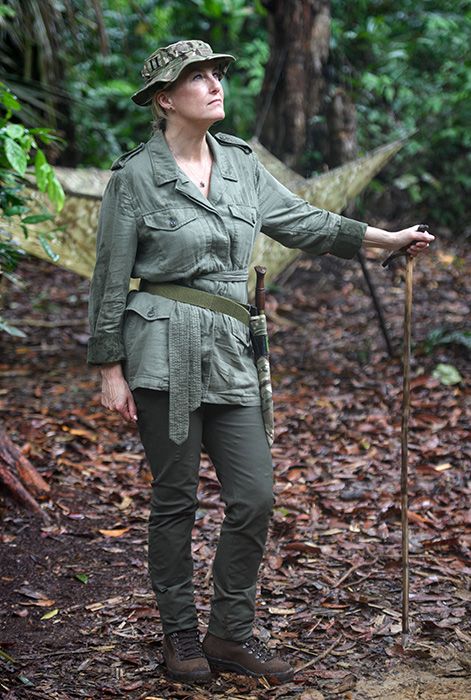 sophie-wessex-treks-in-brunei-in-camouflage-outfit