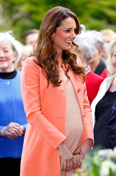 kate-middleton-pregnant-prince-george-second-wedding-anniversary
