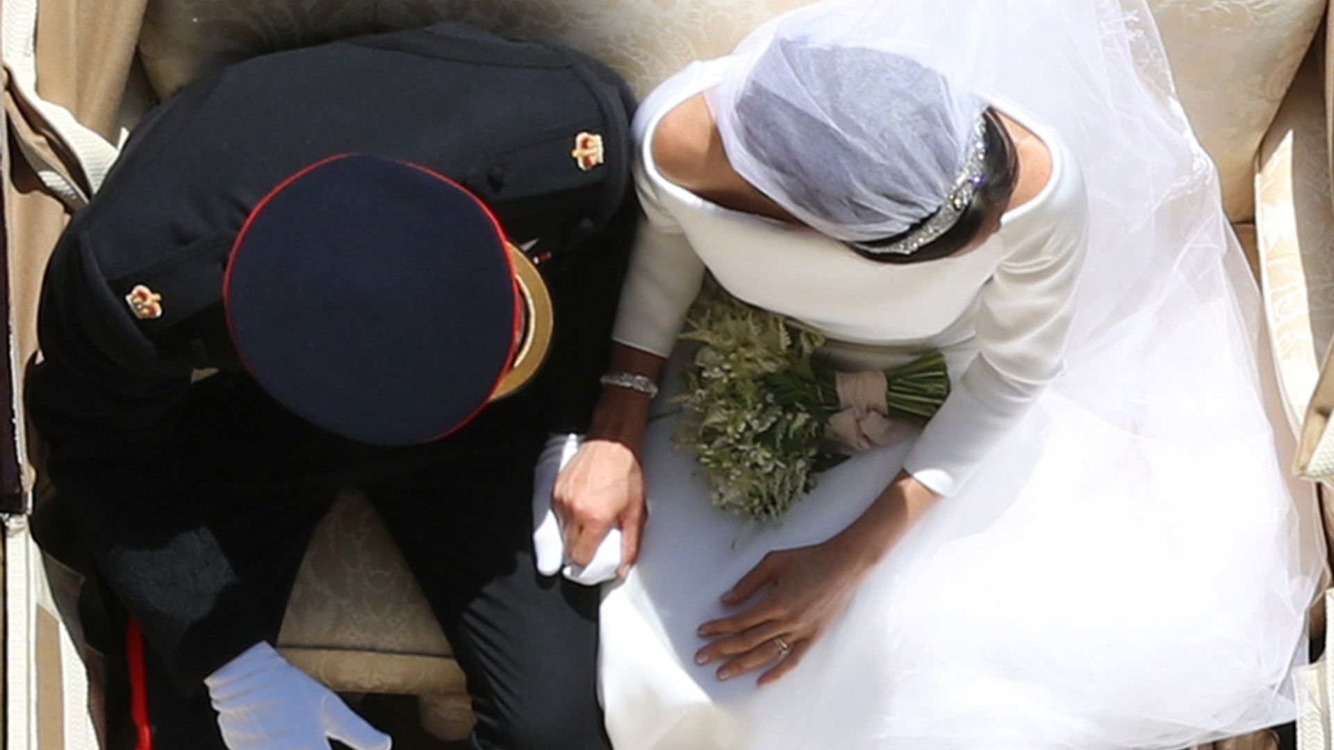 Meghan Markle and Prince Harry viral wedding day picture