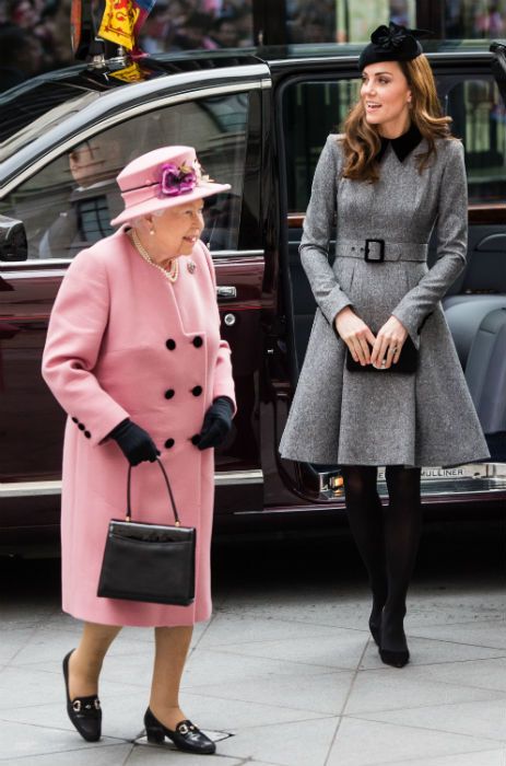 kate-middleton-supported-by-the-queen