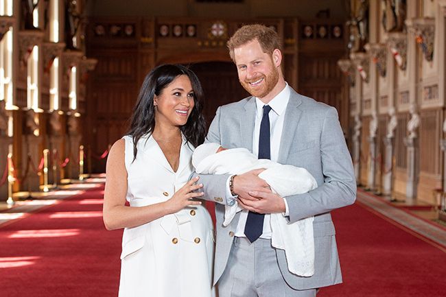 prince-harry-and-meghan-markle-with-royal-baby