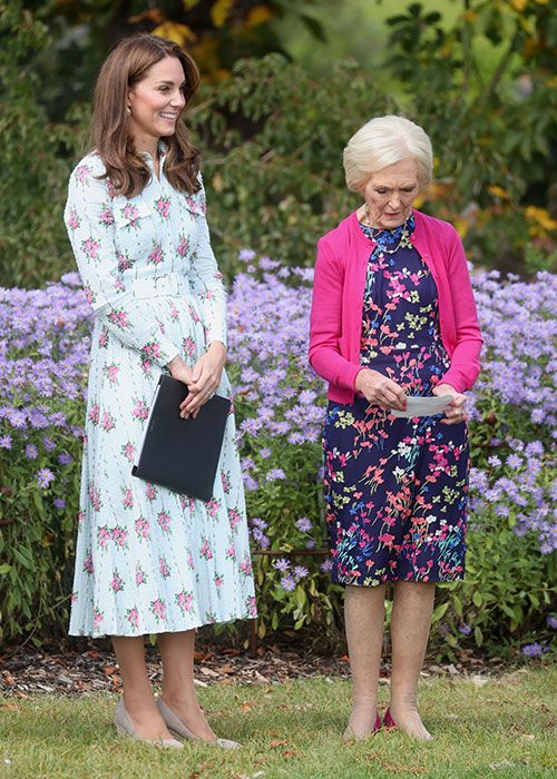 Kate Middleton and Mary Berry share a sweet joke at Back to Nature garden  in Woking as it happened | HELLO!
