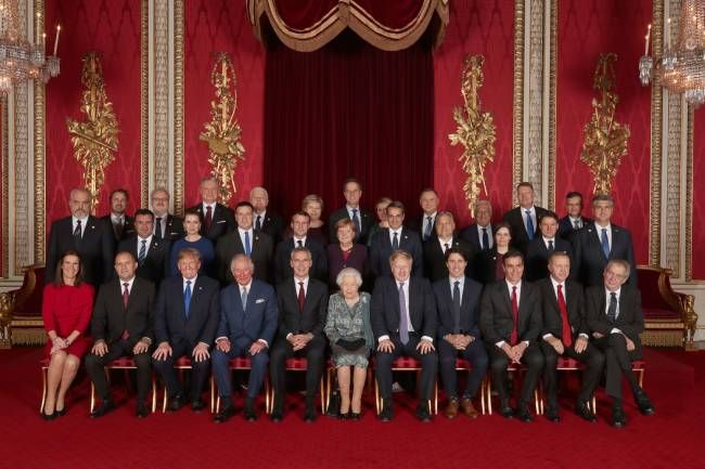 leaders-photo-the-queen-prince-charles