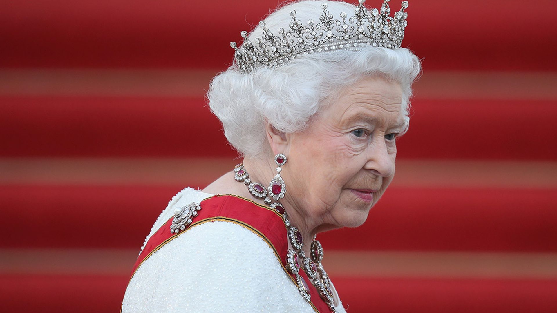 Buckingham Palace releases update on the Queen following coronavirus pandemic