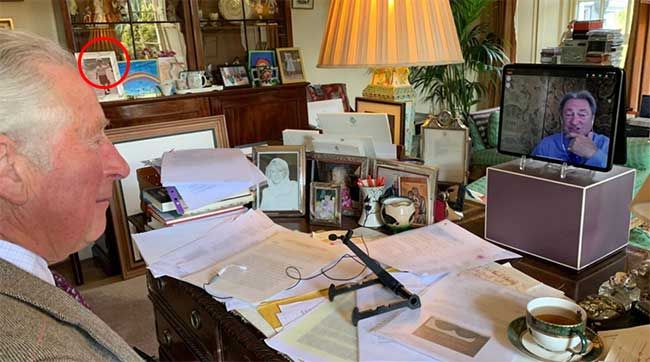 prince-charles-cluttered-desk
