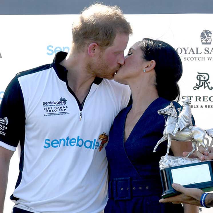 Happy International Kissing Day! 10 royal couples pack on the PDA