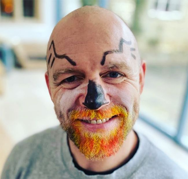 mike-tindall-face-paint