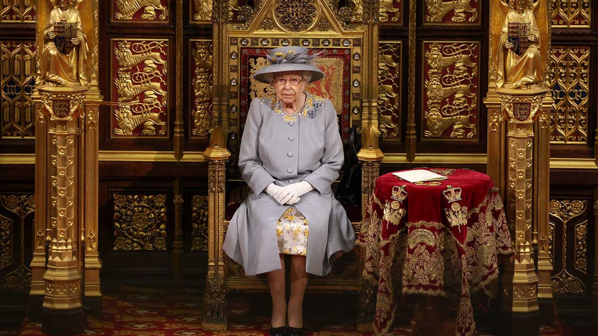 Real reason revealed for the Queen's lonely appearance at Parliament ...