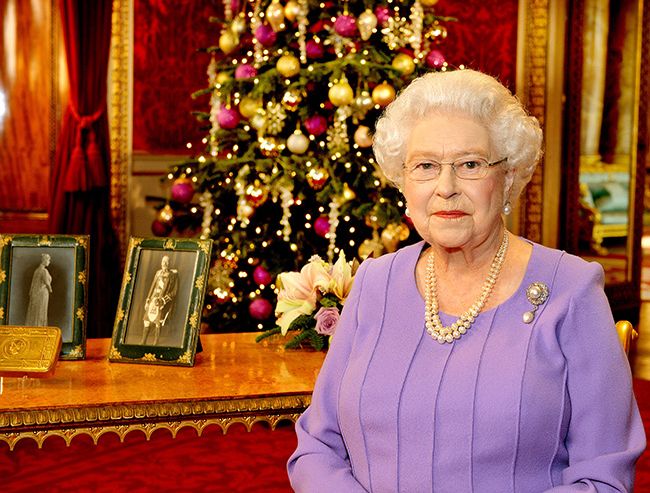the-queen-christmas