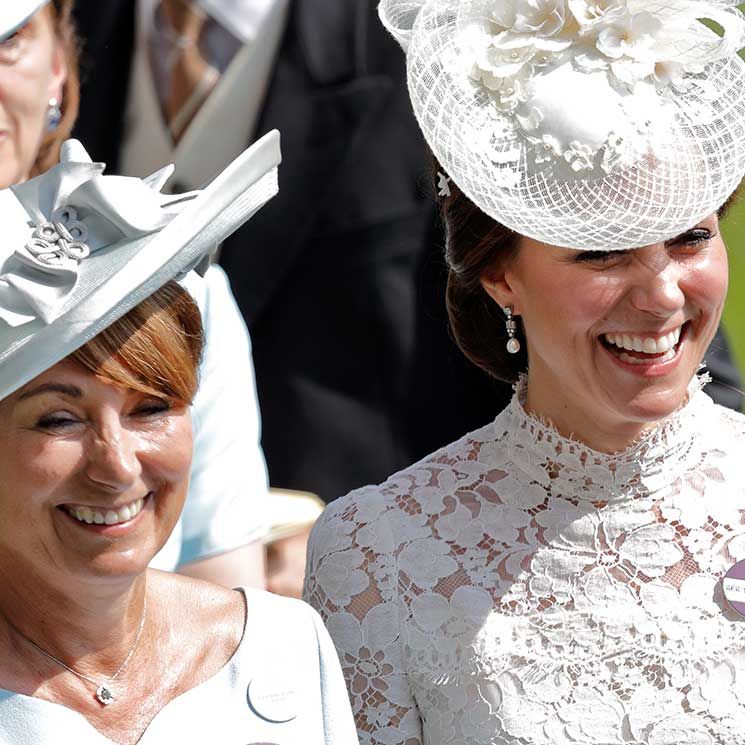 8 times Kate Middleton and mum Carole proved they were mother-daughter goals
