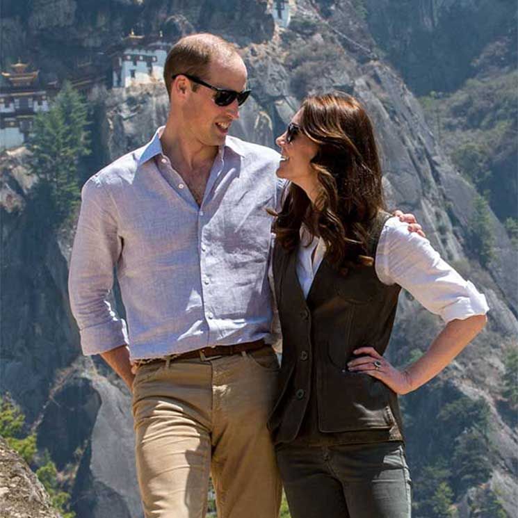 Prince William and Kate's sweetest PDA moments from their royal tours in photos