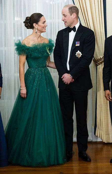 kate-middleton-queen-jewels-state-dinner
