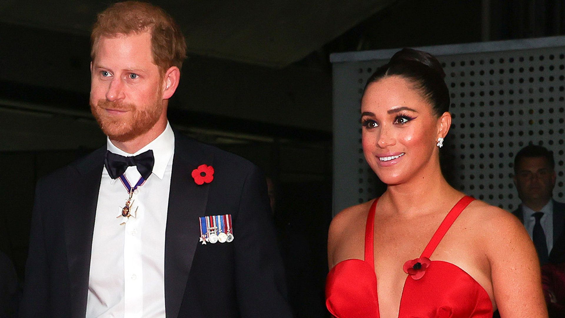 prince-harry-and-meghan-markle-red-dress