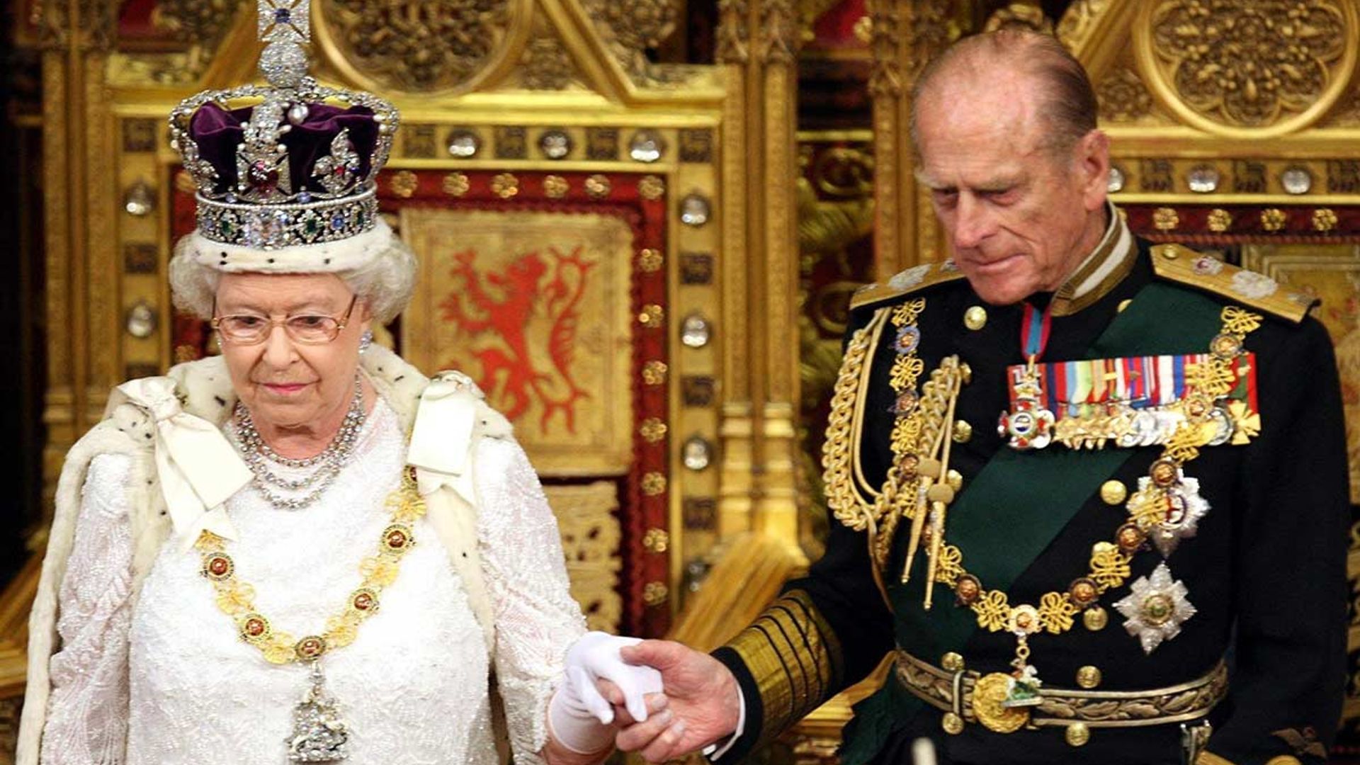 the-queen-tribute-to-prince-philip-one-year-anniversary