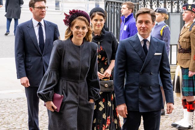 princess-beatrice-and-eugenie-prince-philips-service