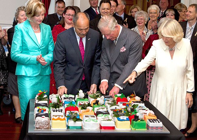 prince-charles-new-zealand-cakes
