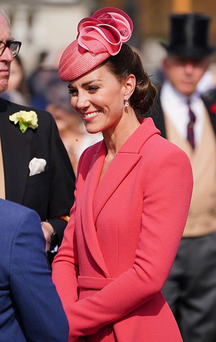 Duchess Kate Attended A Garden Party At Buckingham Palace Joined By Prince Edward And Sophie
