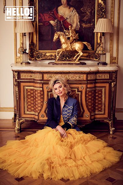 toff-yellow-gown