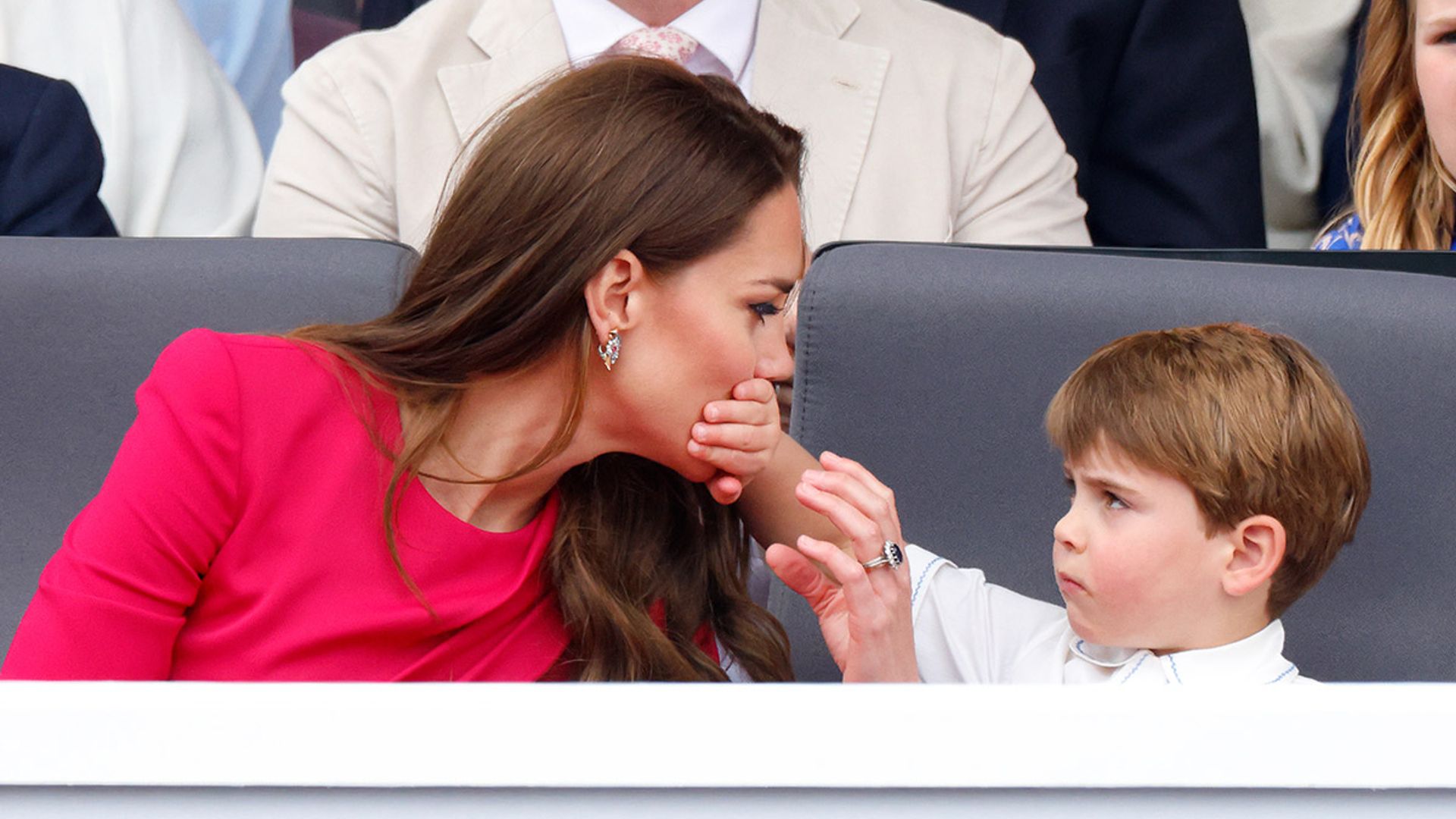Kate Middleton's distraction technique to keep Prince Louis in check revealed