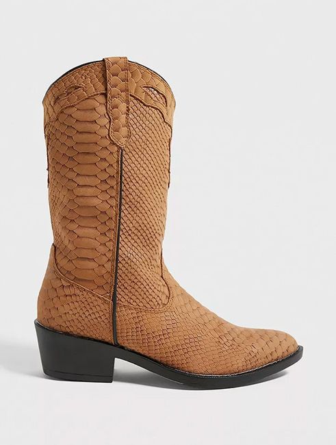 urban-outfitters-cowboy-boots