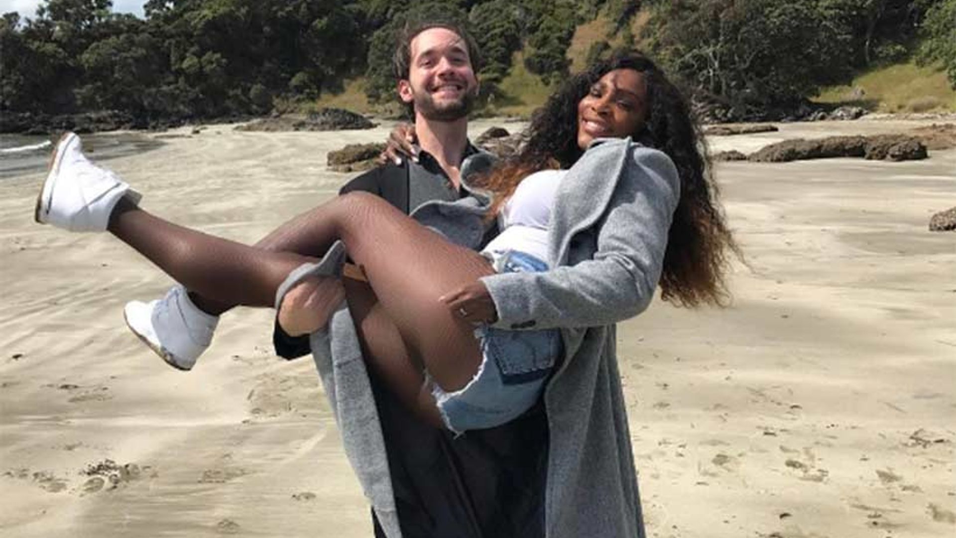 Serena Williams enjoys romantic babymoon in Mexico