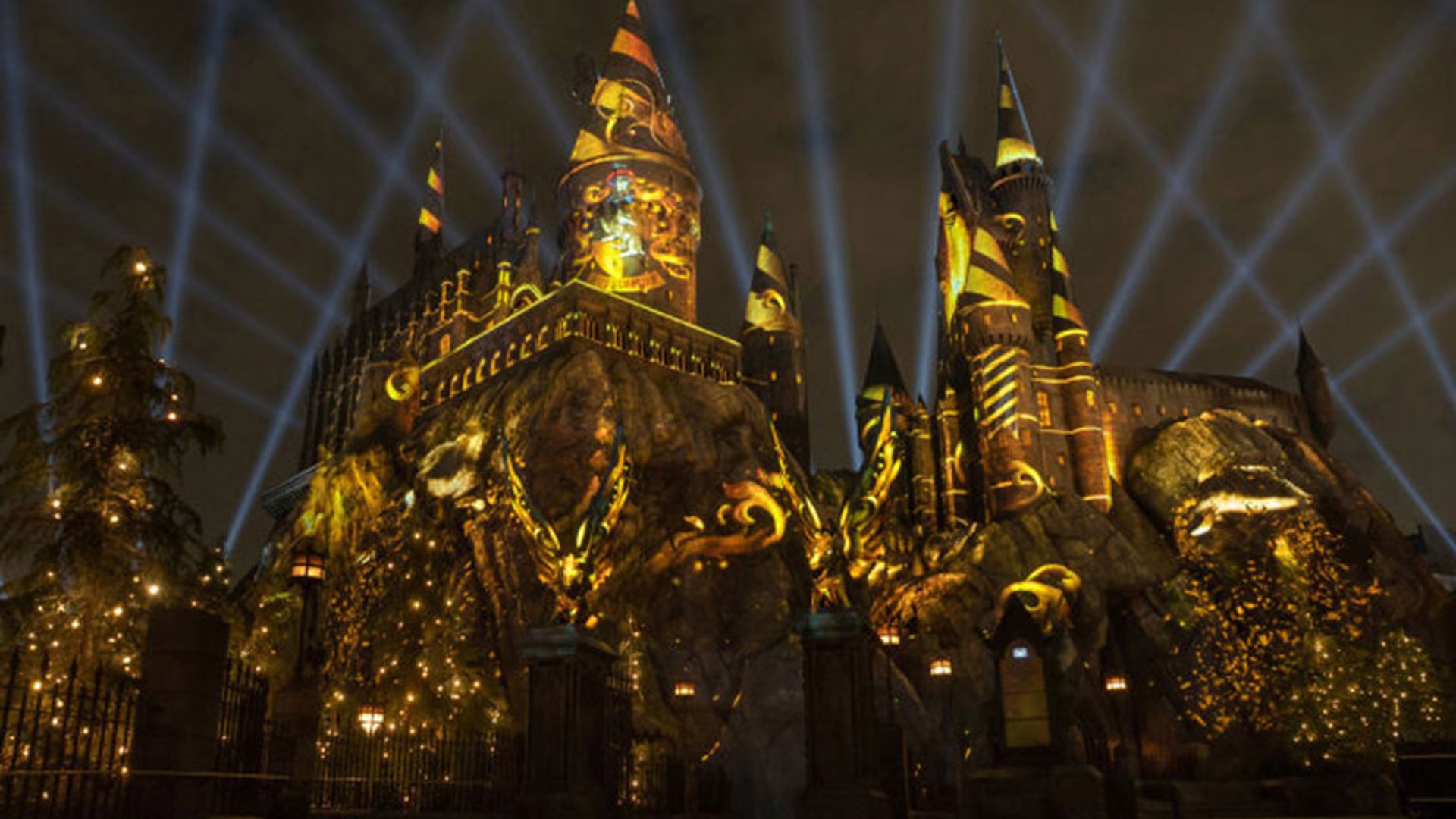 The Wizarding World of Harry Potter introduces brand new night-time show