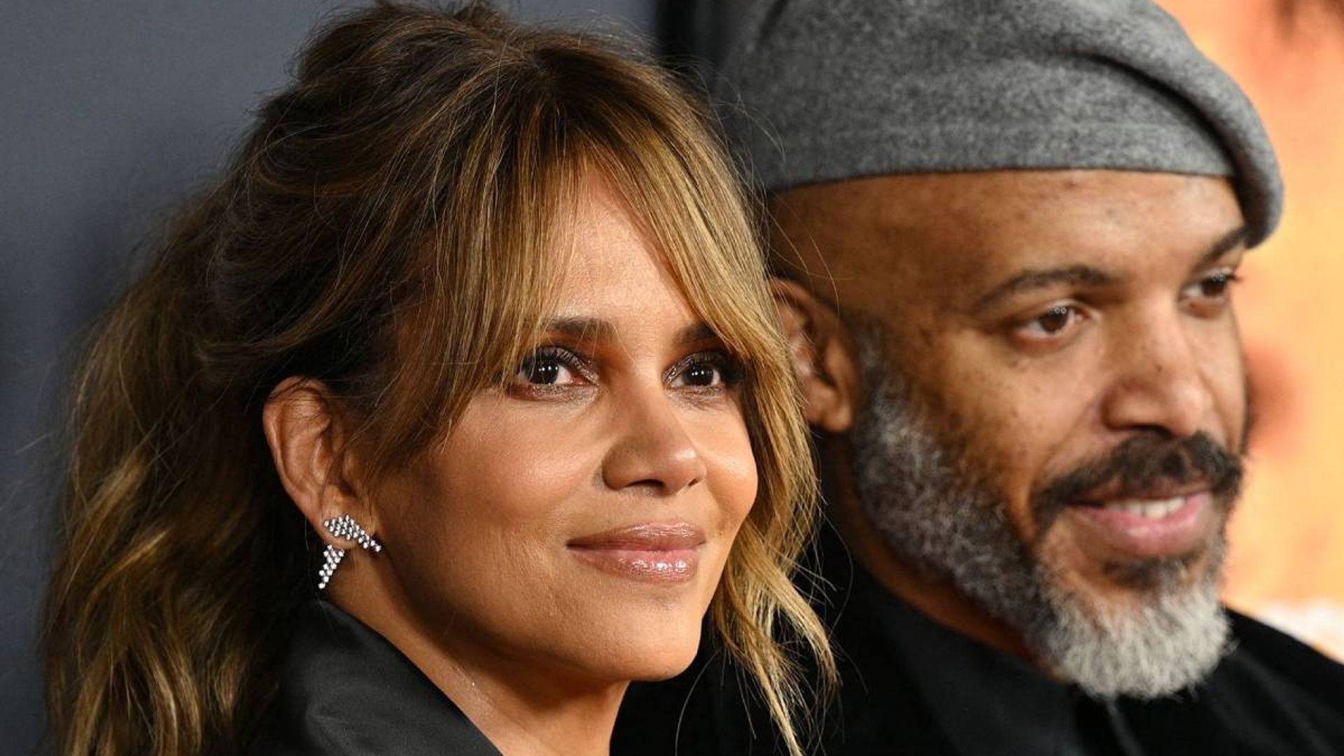 Halle Berry shares rare couple pic while sunbathing on vacation with Van Hunt